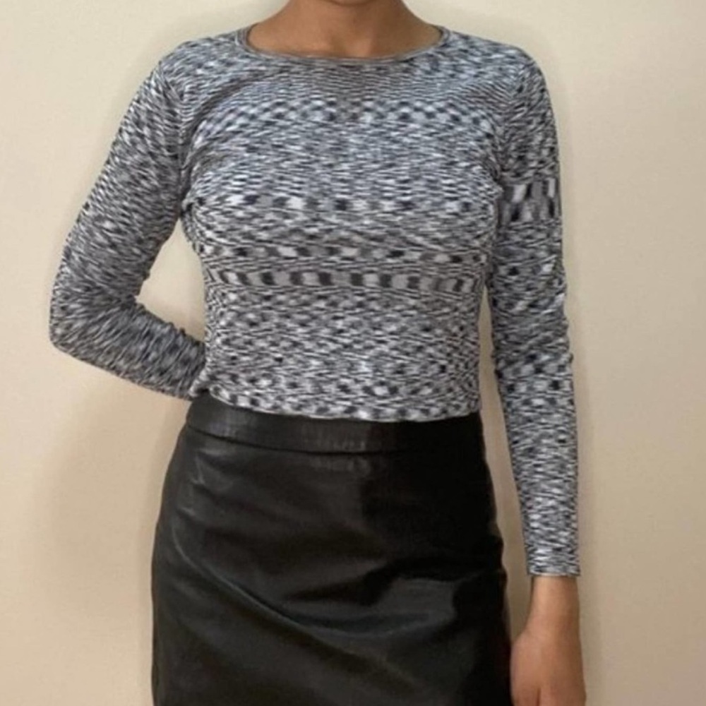 Club Monaco Black White Knit Naomi Sweater Cropped